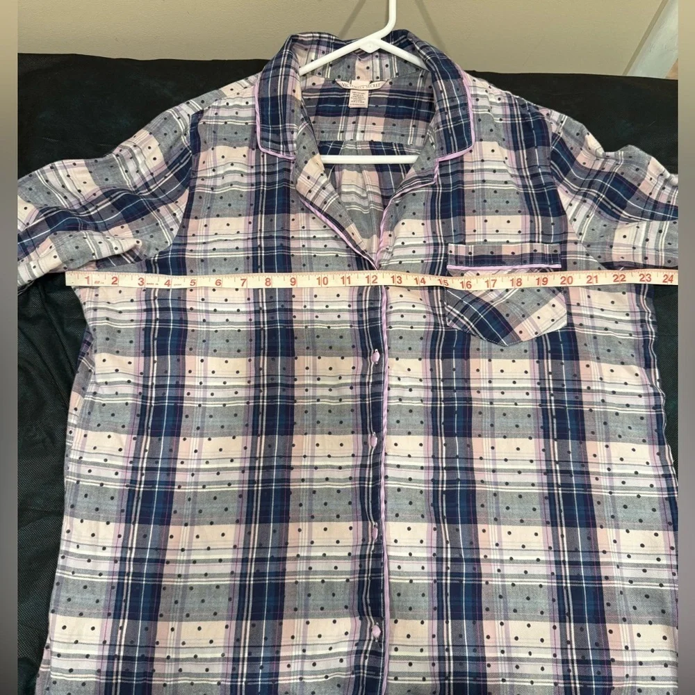 🔥Victoria’s Secret Plaid Button-Up Pajama Top🔥